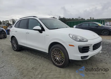 2017 Porsche Cayenne Se Hybrid Platinum from USA, damaged, VIN WP1AE2A27HLA70329